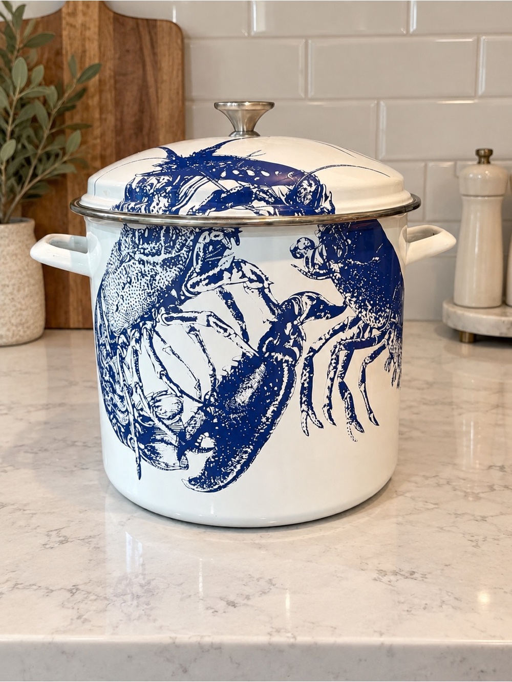 Cuisinart Caskata Blue Lobster 16 Qt Enamel Stock Pot w Lid Seafood Coastal